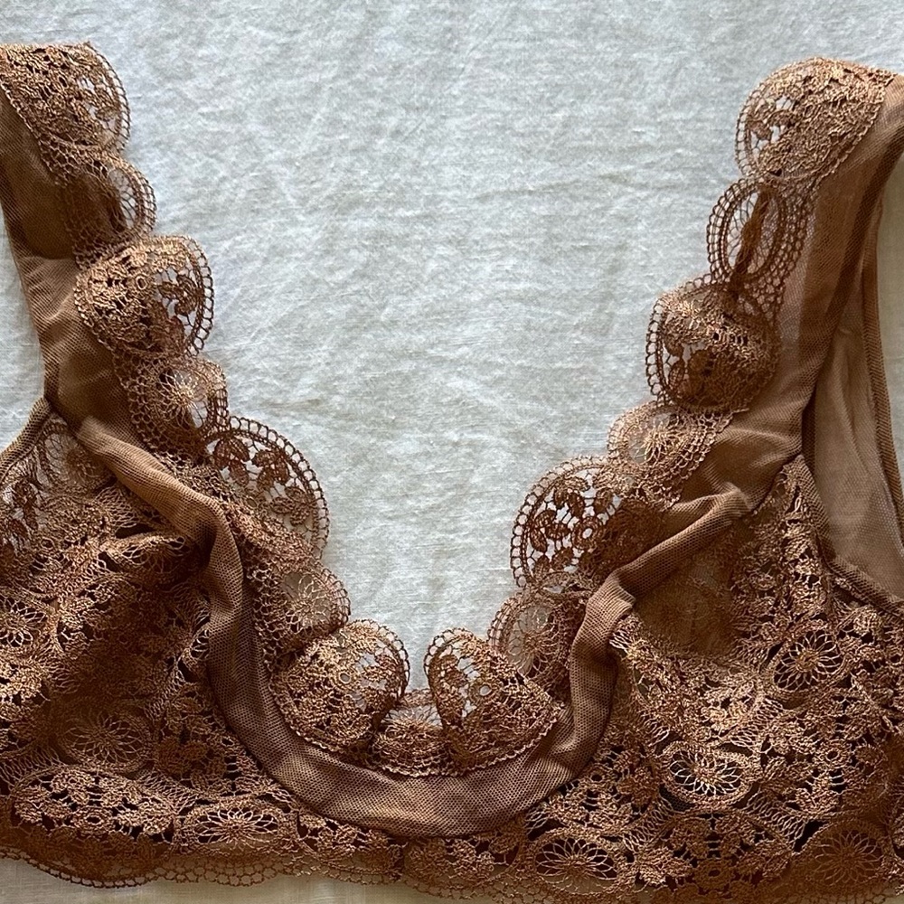 Lace Bralette in Brown